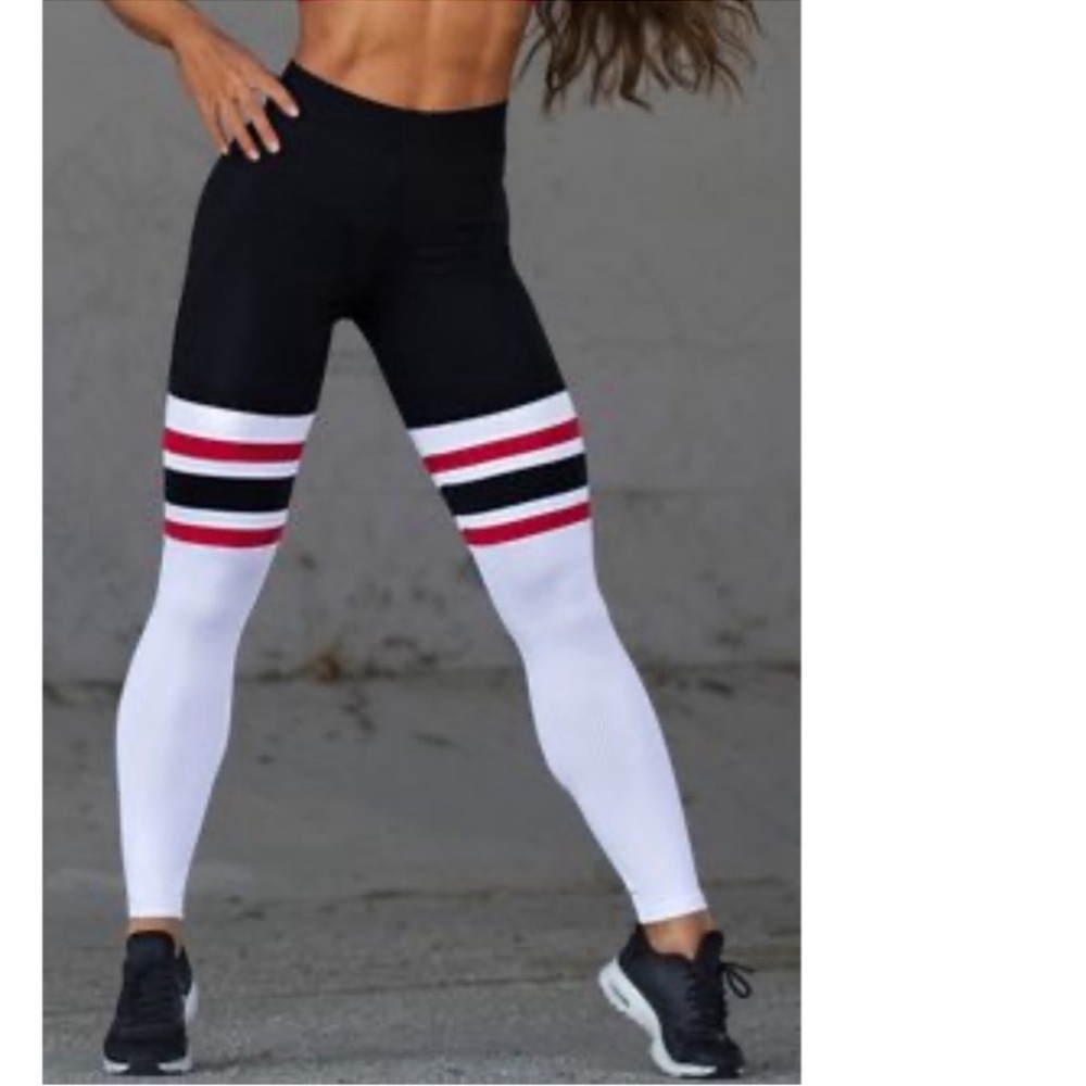 Stylish Black and White Women's Leggings